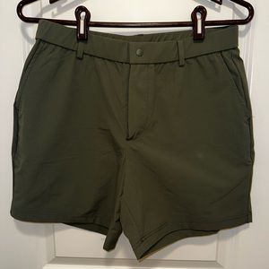 BearBottom 5.5 inch inseam tour shorts (dark olive)